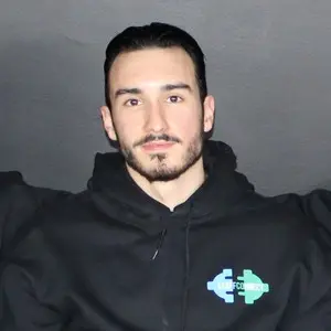 Portrait of Leon Chiosea, founder of StaffConnect